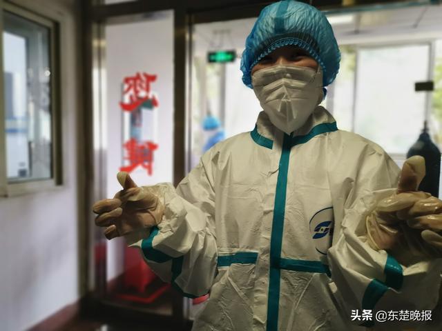 一下“老”20岁！黄石隔离区护士的照片让人泪目