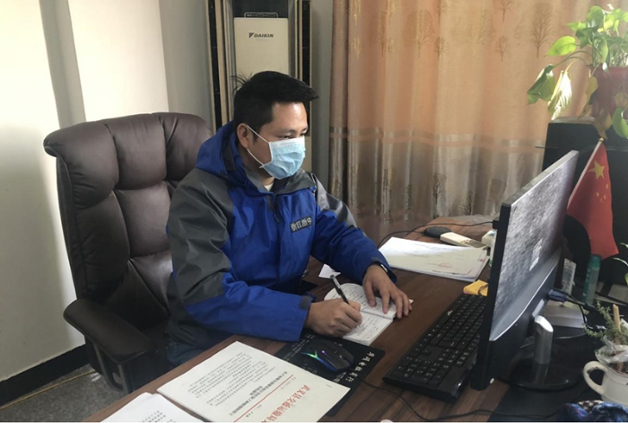 7cfebbf5de477678c24dab1410aeaf89