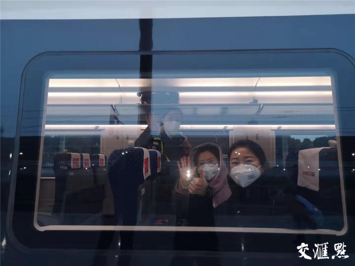 南通援湖北第二批医疗队出征。