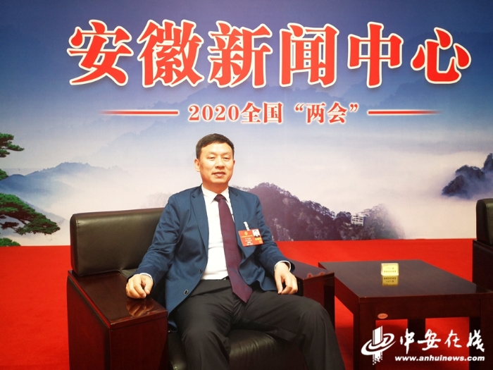 全国人大代表丁士启 全国人大代表丁士启